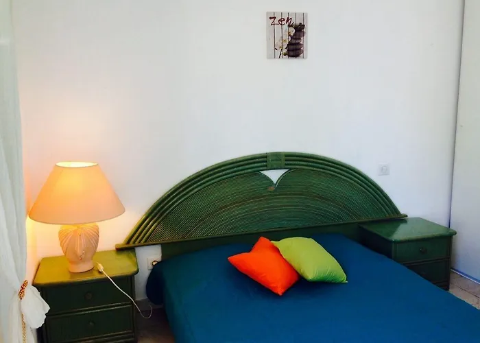 Le Camping De La Plage Kamp alanı Aregno