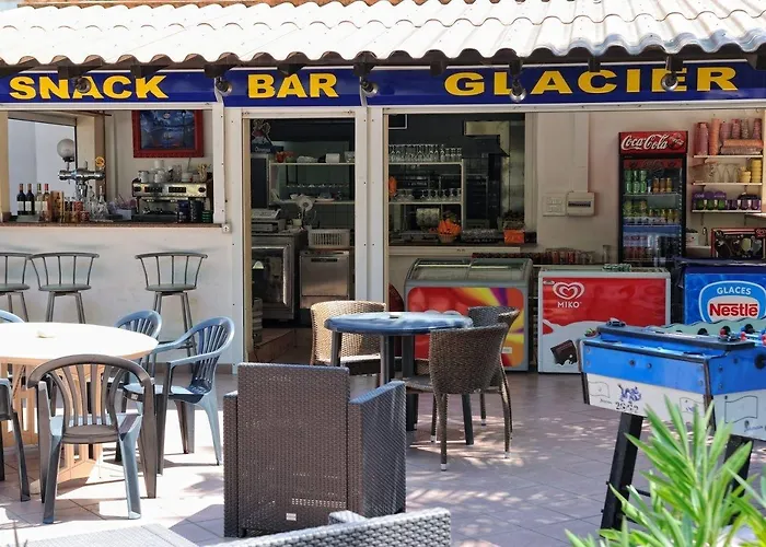 Le Camping De La Plage Aregno