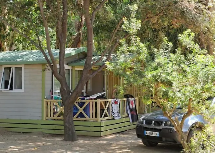 Le Camping De La Plage Aregno