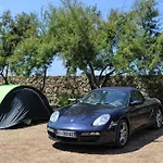 Parque de Campismo Le De La 3*