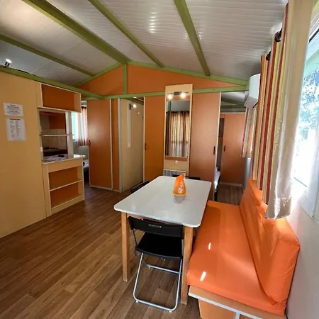 Le De La Campingplatz 3*