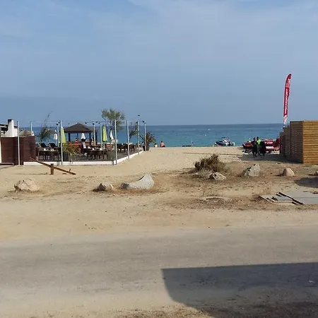 Camping Le De La 3*