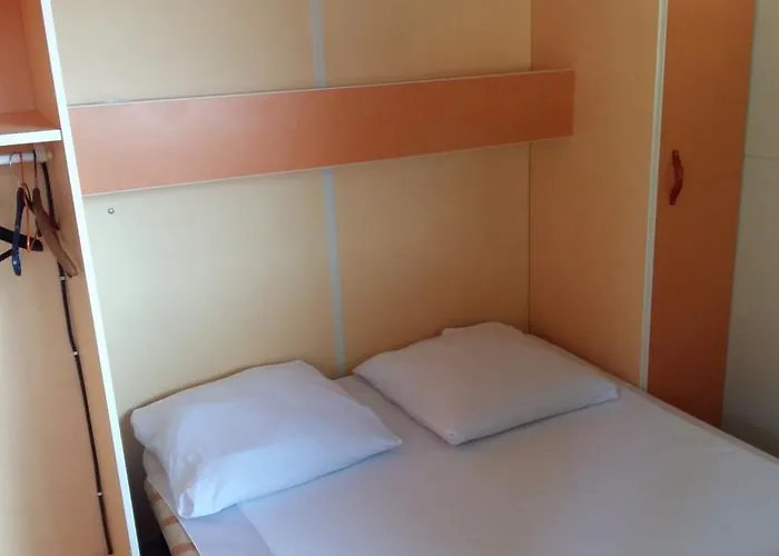 אתר קמפינג Le De La