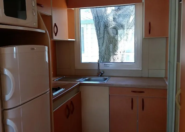 אתר קמפינג Le De La