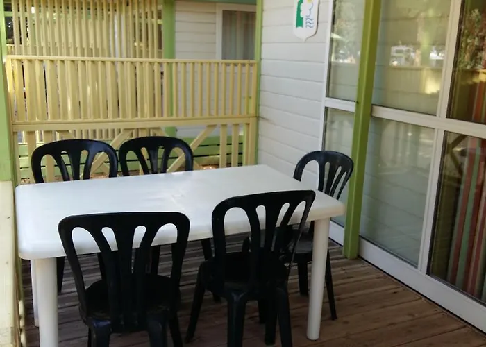 אתר קמפינג Le De La